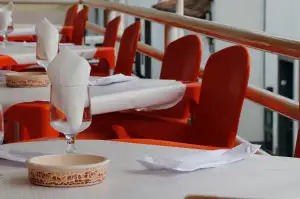 Brady Noon Filmy A Pořady