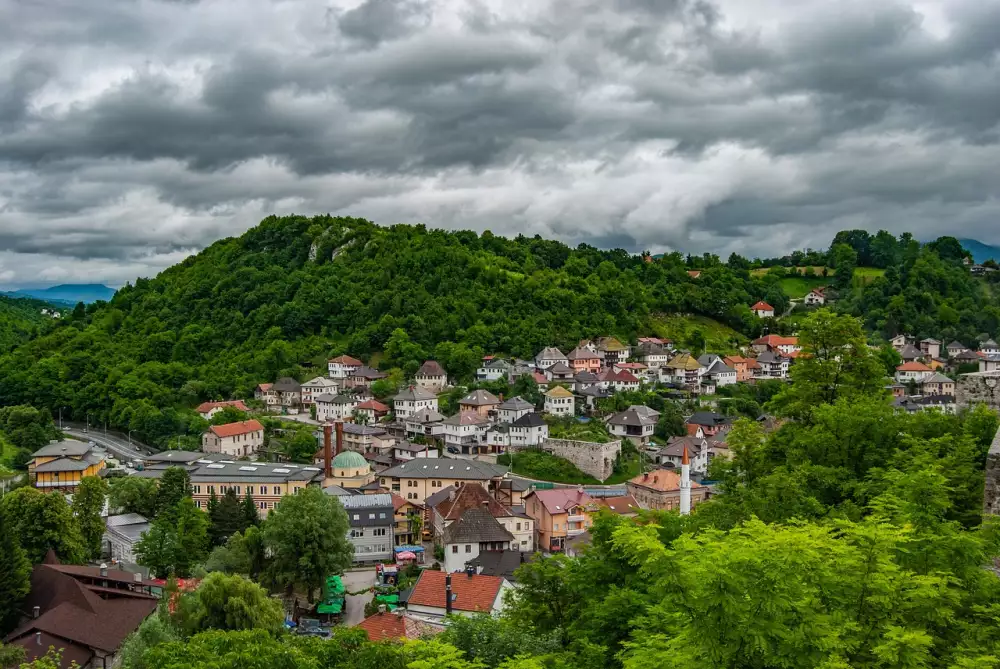 Travnik Na Jare